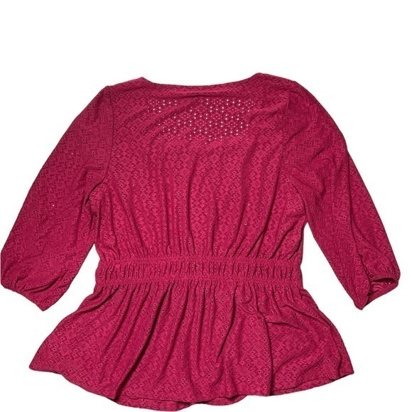 Lane Bryant Women’s pink eyelet 3/4 sleeve top size 14/16 - Picture 4 of 7